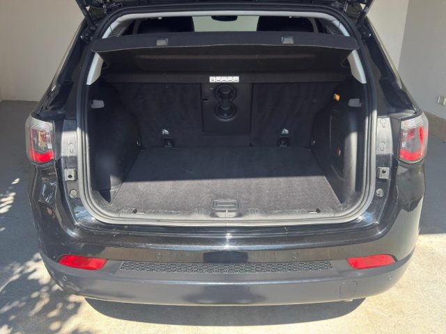 JEEP Compass usata, con Autoradio digitale