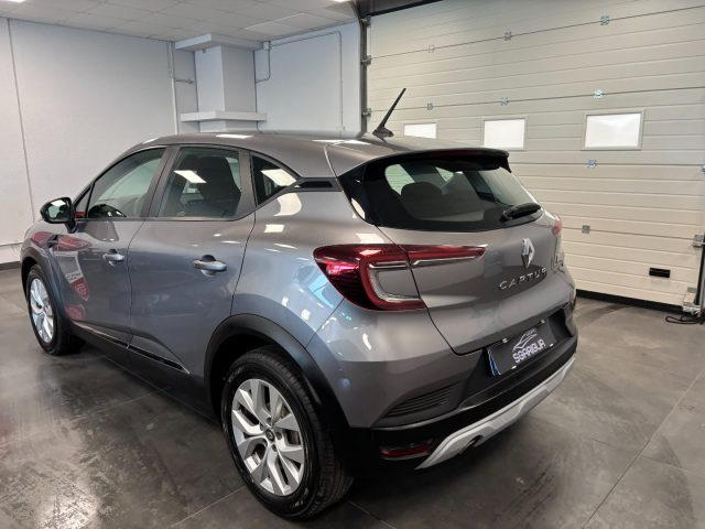 RENAULT Captur usata, con USB