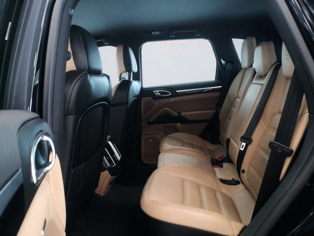 PORSCHE Cayenne usata 14
