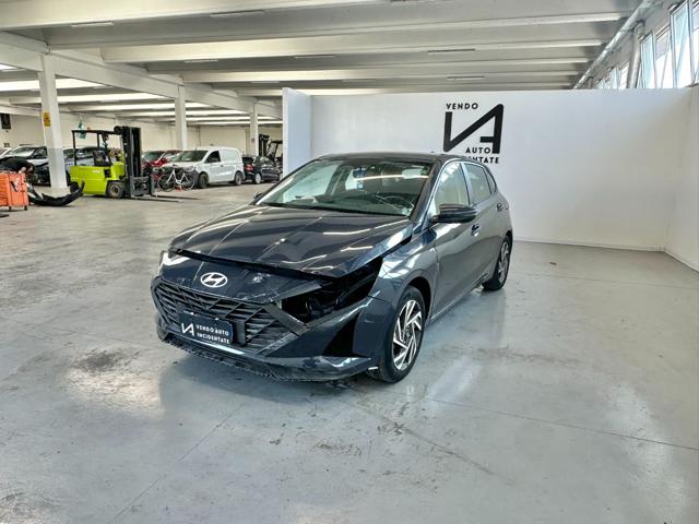 HYUNDAI i20 usata, con Airbag laterali