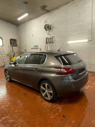 PEUGEOT 308 usata, con Servosterzo