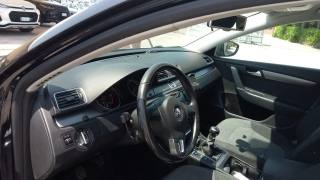 VOLKSWAGEN Passat usata 14