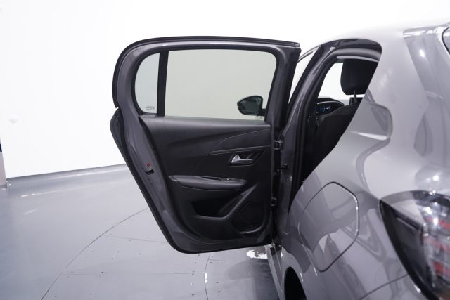 PEUGEOT 208 usata, con Volante multifunzione