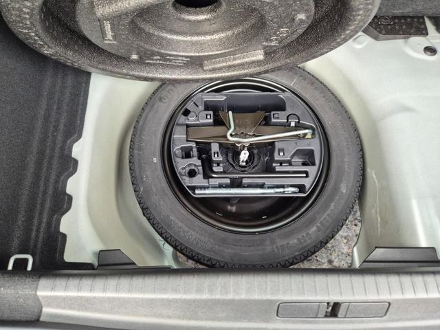 OPEL Corsa usata, con Park Distance Control