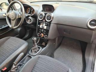 OPEL Corsa usata, con Controllo trazione