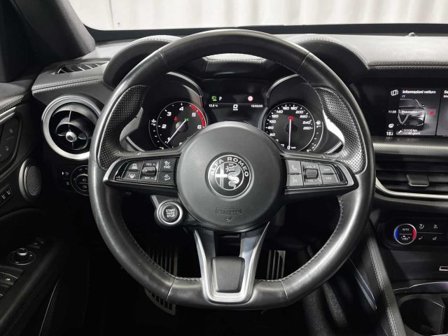 ALFA ROMEO Stelvio usata, con Specchietti laterali elettrici