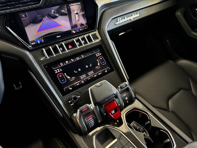 LAMBORGHINI Urus usata, con ESP