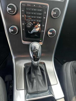 VOLVO XC60 usata, con Specchietti laterali elettrici