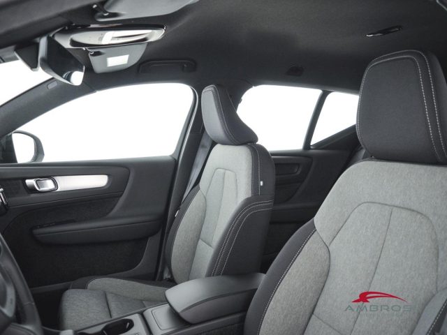 VOLVO XC40 usata 8