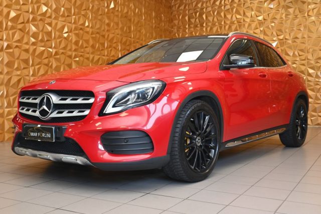 MERCEDES-BENZ GLA 200 usata 0