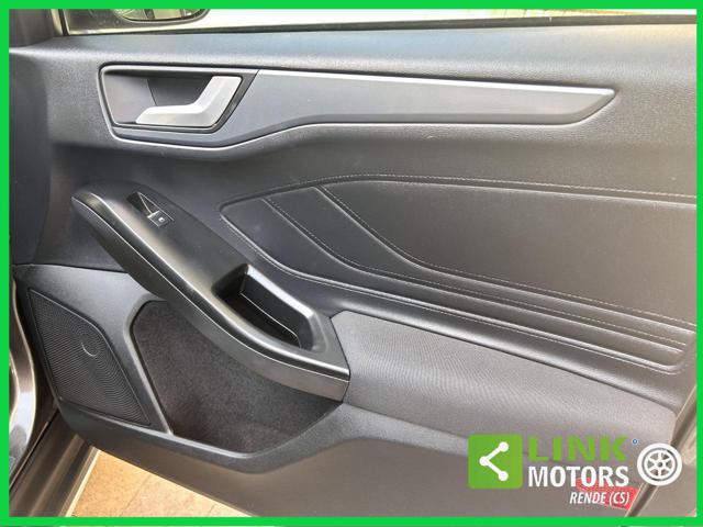 FORD Focus usata, con Volante multifunzione