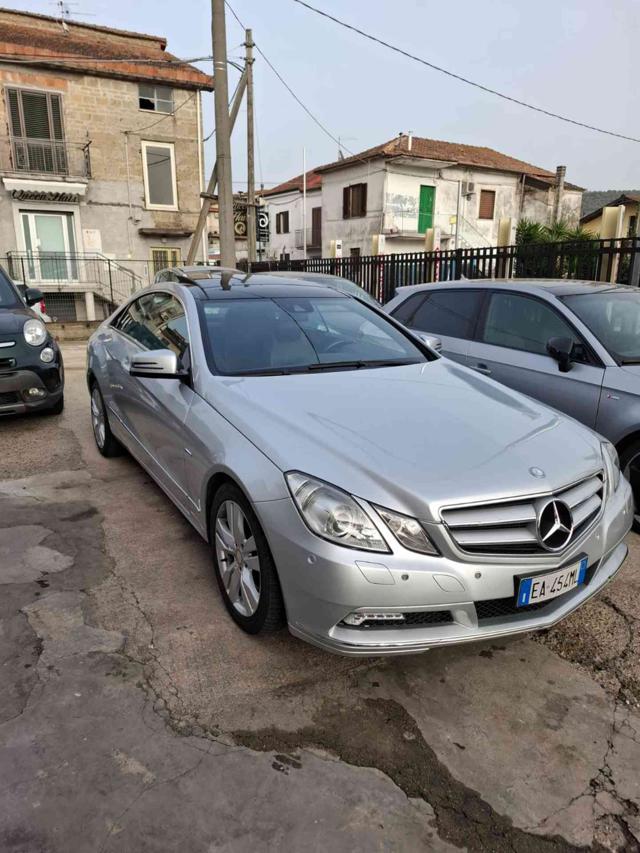 MERCEDES-BENZ E 250 usata, con Airbag Passeggero