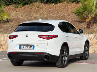 ALFA ROMEO Stelvio usata, con Cerchi in lega