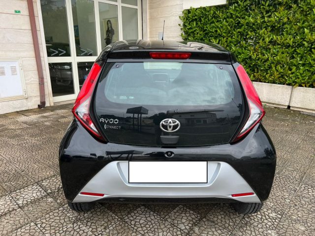 TOYOTA Aygo usata 12