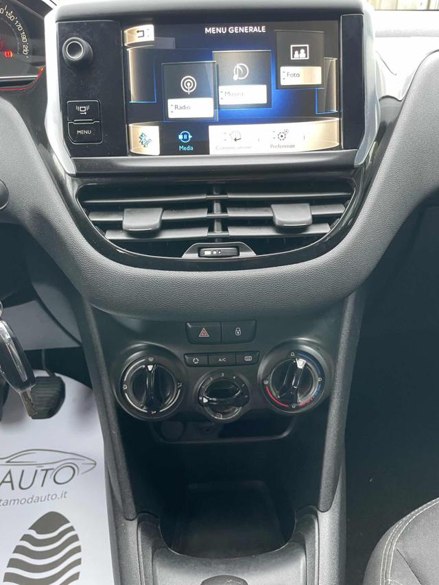 PEUGEOT 208 usata, con Fendinebbia