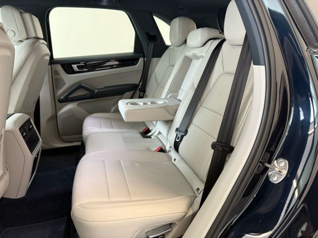 PORSCHE Cayenne usata, con Regolazione elettrica sedili