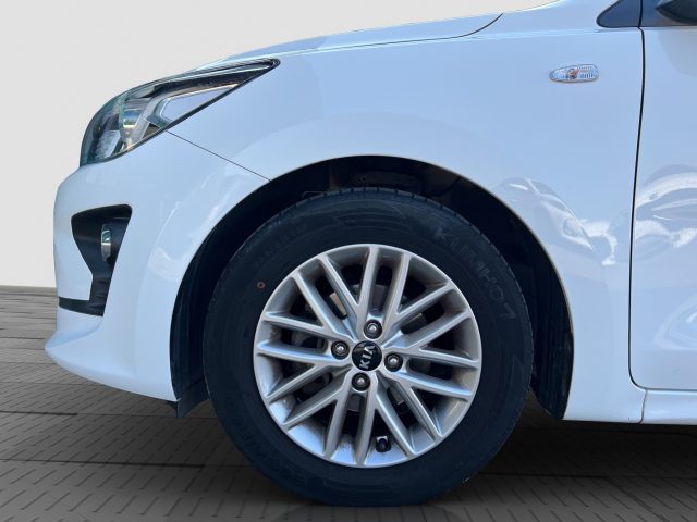 KIA Rio usata 15