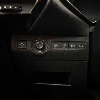 DS AUTOMOBILES DS 7 Crossback usata, con Bracciolo