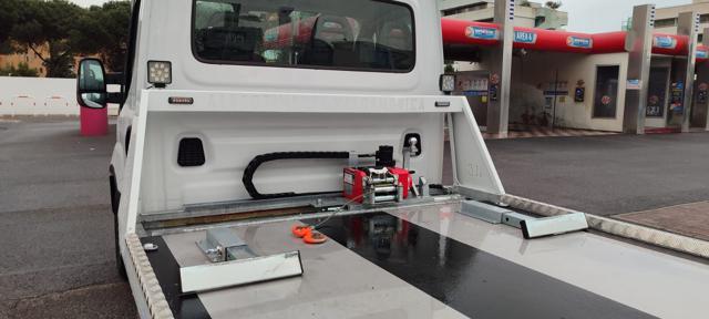 IVECO Daily usata 8