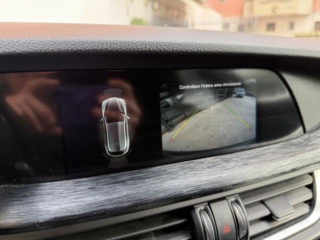 ALFA ROMEO Stelvio usata, con Fari Xenon