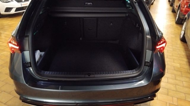 SKODA Octavia usata, con Bluetooth