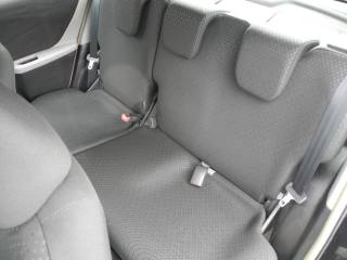 TOYOTA Yaris usata 34