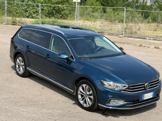 VOLKSWAGEN Passat Variant 2.0 TDI SCR 200 CV DSG Executive IVA ESPOSTA