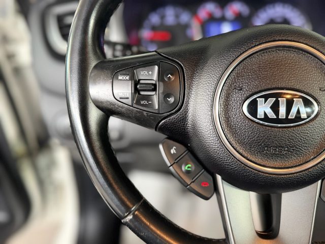 KIA Carens usata, con Sensore di luce