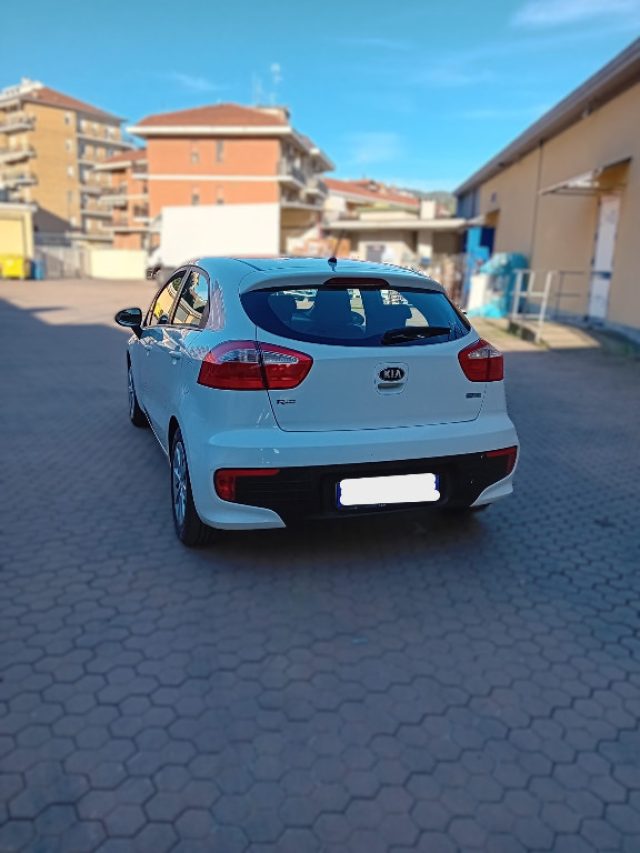 KIA Rio usata 8