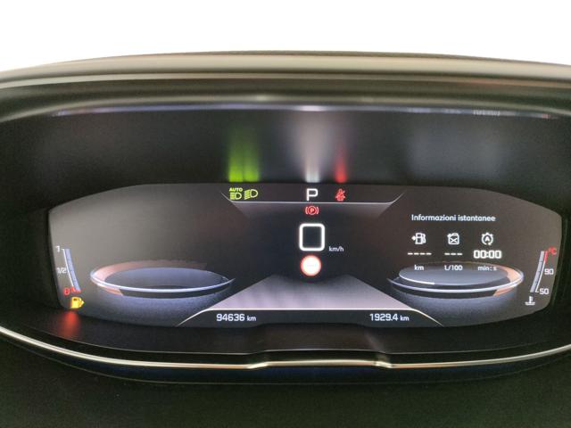 PEUGEOT 5008 usata, con Controllo vocale