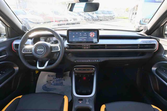 JEEP Avenger usata, con Controllo automatico clima