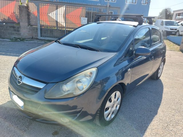 OPEL Corsa usata, con Airbag