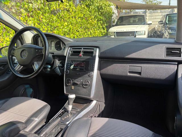 MERCEDES-BENZ B 200 usata, con Chiusura centralizzata