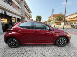 TOYOTA Yaris usata 3