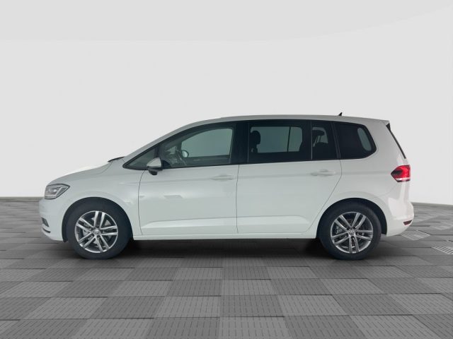 VOLKSWAGEN Touran usata 1