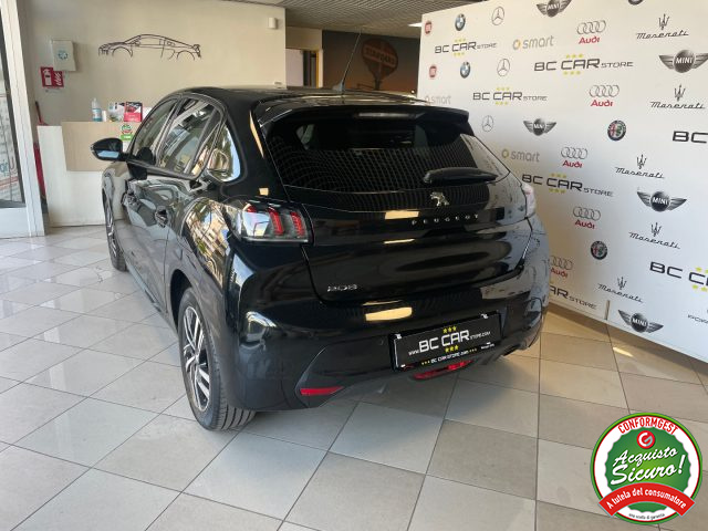 PEUGEOT 208 usata, con Autoradio