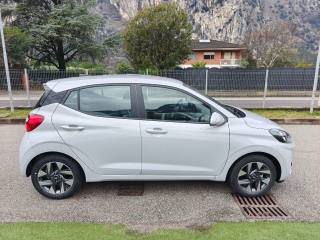 HYUNDAI i10 usata, con Autoradio