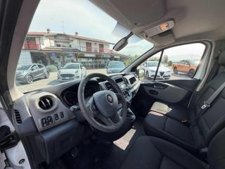RENAULT Trafic usata 17