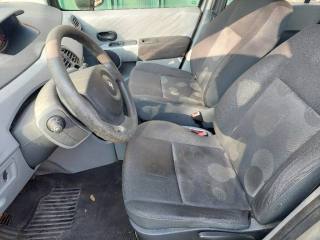 RENAULT Modus usata, con Alzacristalli elettrici