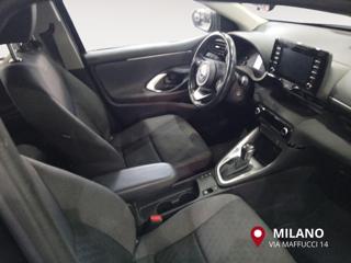 TOYOTA Yaris usata, con Airbag testa