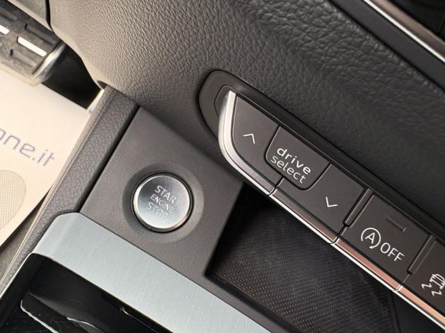 AUDI Q5 usata, con Sedile posteriore sdoppiato