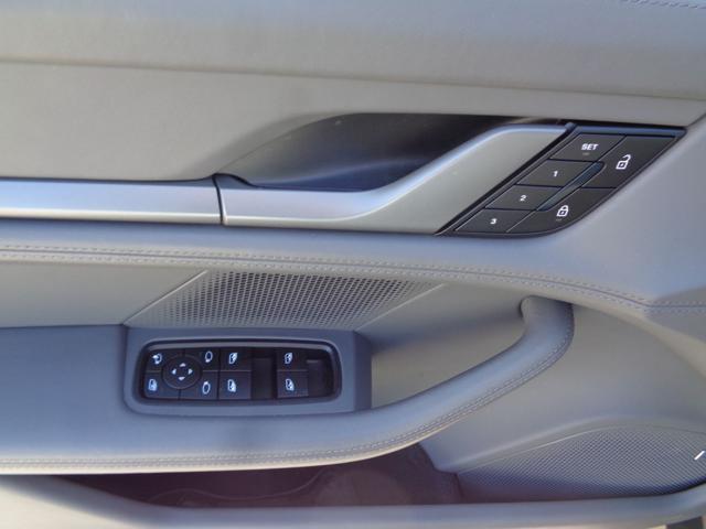 PORSCHE Taycan usata, con Chiusura centralizzata telecomandata