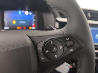 OPEL Corsa usata, con USB