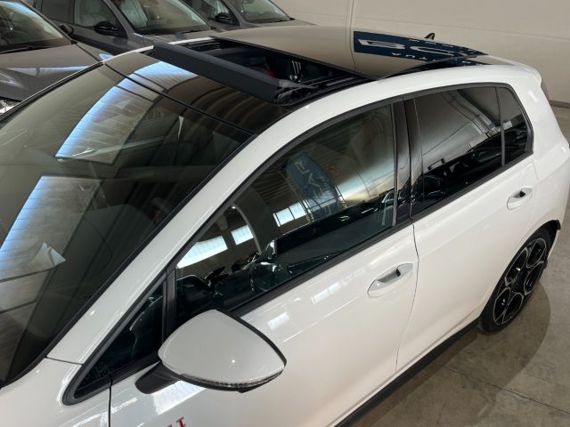 VOLKSWAGEN Golf usata, con Airbag Passeggero