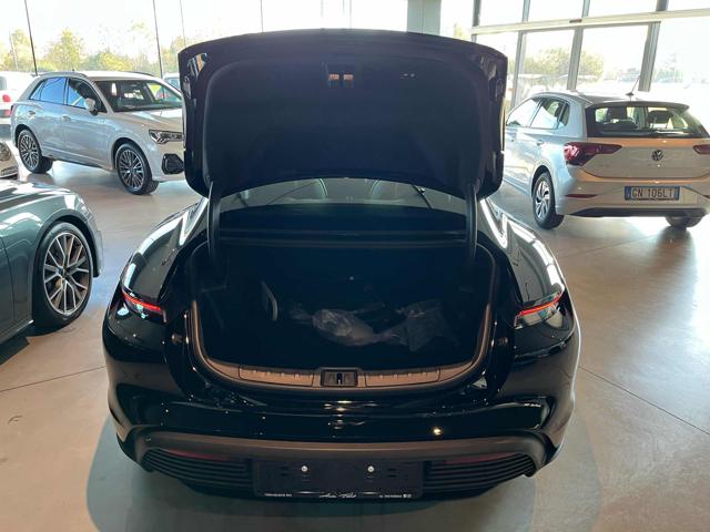 PORSCHE Taycan usata, con Sedile posteriore sdoppiato