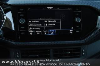 VOLKSWAGEN T-Cross usata 16