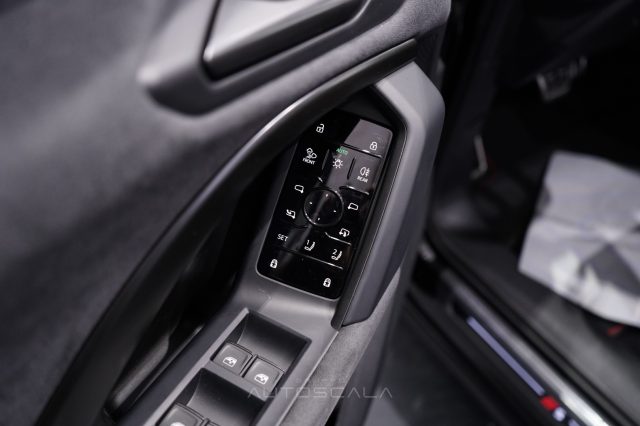 AUDI Q5 usata, con Controllo automatico clima
