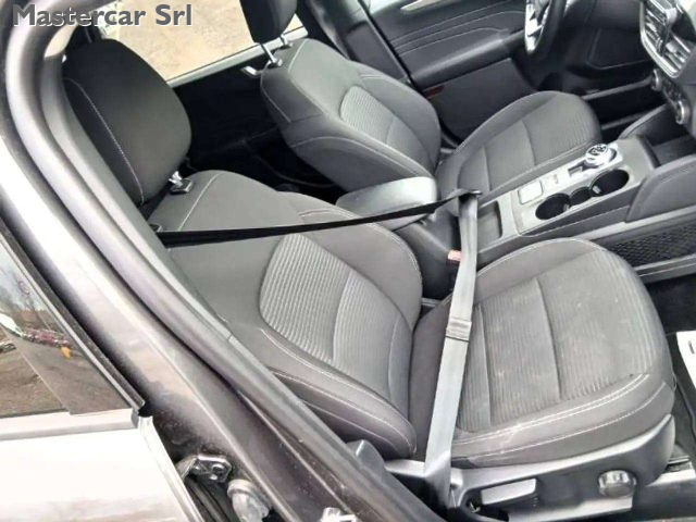 FORD Kuga usata, con Boardcomputer