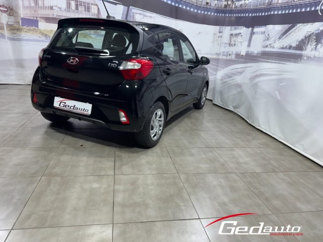 HYUNDAI i10 usata, con Autoradio