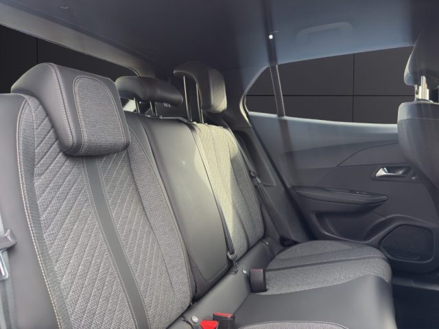 PEUGEOT 2008 usata, con Sensore di pioggia